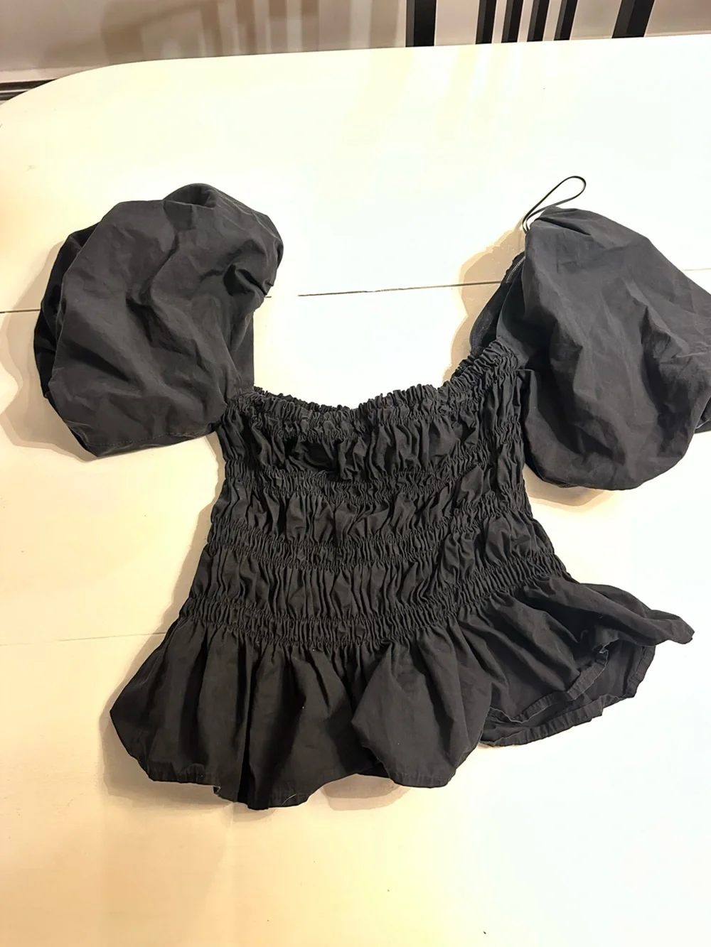 Astr Black Smocked Puff-Sleeve Crop Top